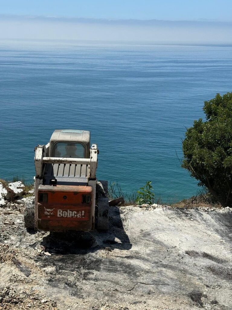 Demolition Services in Topanga, California, Demo Leaders Inc.